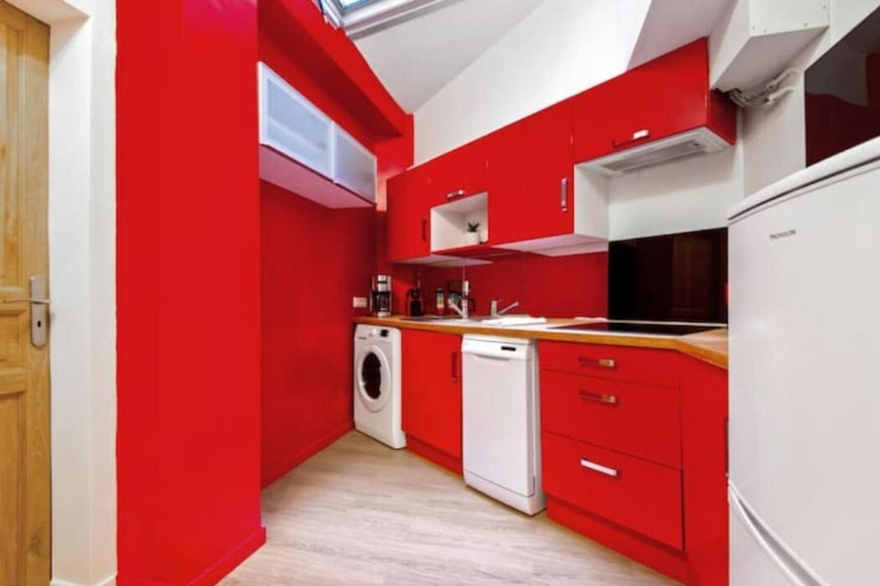 Cozy 2 Bedroom Apartment In Paris Eksteriør billede