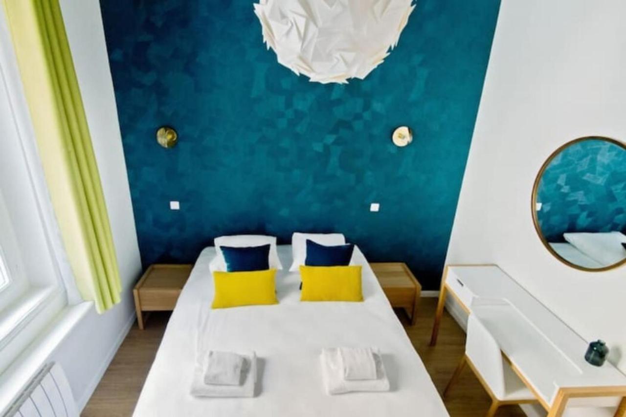 Cozy 2 Bedroom Apartment In Paris Eksteriør billede